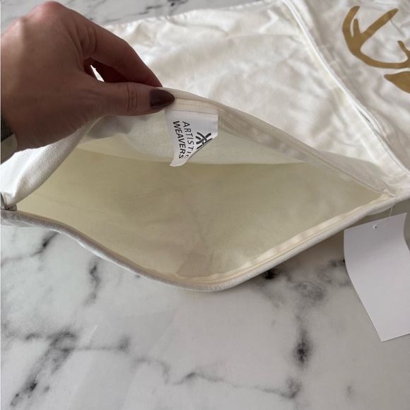 2 Artistic Weavers Holiday Deer Pillow Covers 18' x 18' 100% Cotton Cream & Gold - Picture 13 of 13